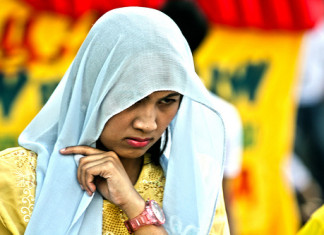 “Tell me What to Wear, and I’ll Tell you Where to Go”