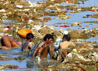 PM suspends flights from India, says Indians are smelly