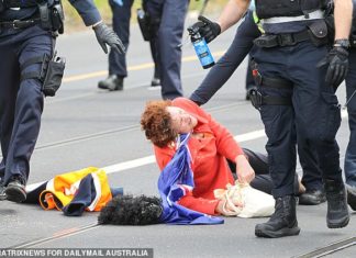 Victoria Police Brutality: Lying Press admits Elderly Lady was Assaulted