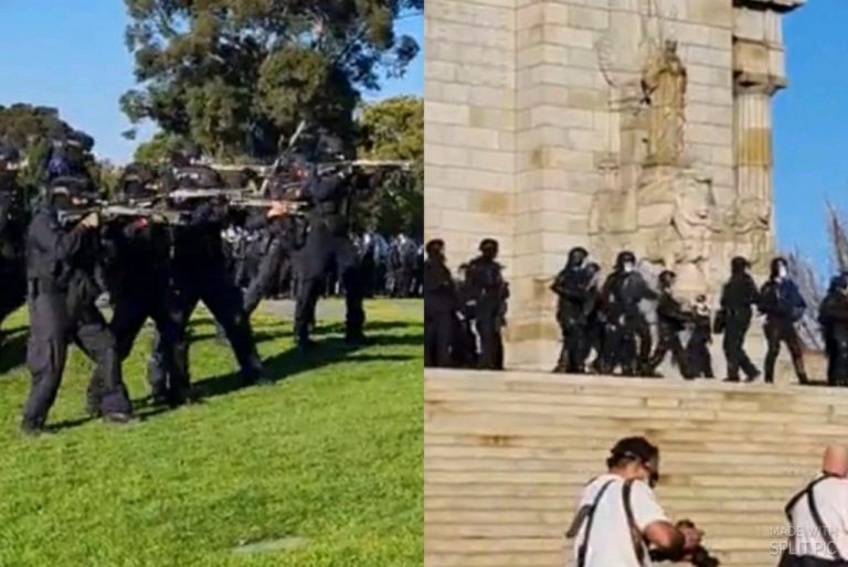 Victoria Police Defile Shrine Of Remembrance