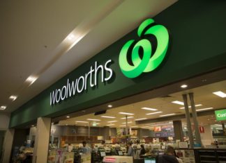 SUPERMARKET VAX MANDATE: 300,000 Workers Blackmailed