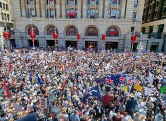 Perth Protest Against Vaccine Mandate Was 100,000 Strong