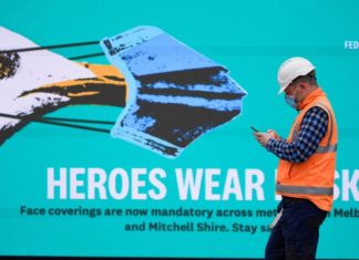 Victoria: Masks are mandatory indoors again for some reason