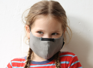 8 year olds forced to wear masks in Victoria
