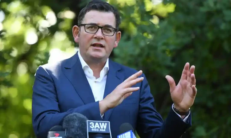 Daniel Andrews Signals Mandatory Boosters