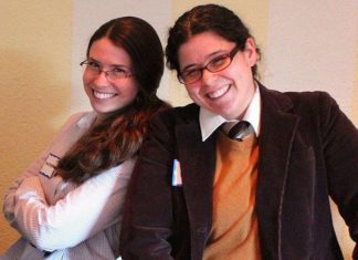 Jewish Lesbians sue IVF clinic for giving them a boy