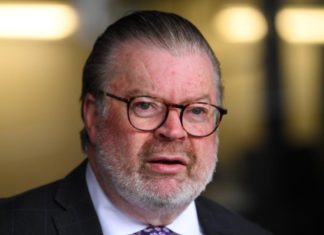 Bernie Finn labelled “extreme” for opposing the murder of children