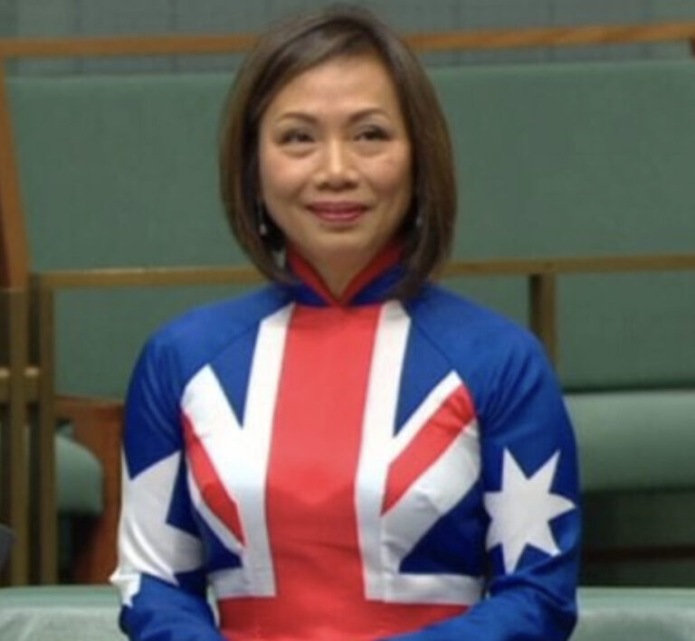 Anti-White politician appropriates Australian flag: Aussie pub banned from displaying flag