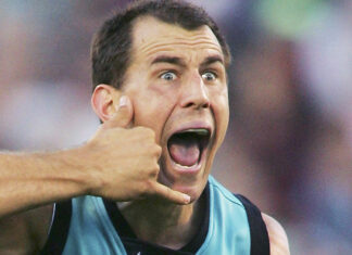 AFL legend Warren Tredrea SUES Channel 9 over Vaccine Mandate