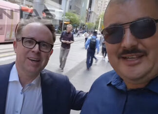 Aussie Cossack confronts Alan Joyce: Qantas CEO unrepentant for banning purebloods