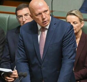 Peter Dutton Humiliates Himself: Betrays White Australia Again