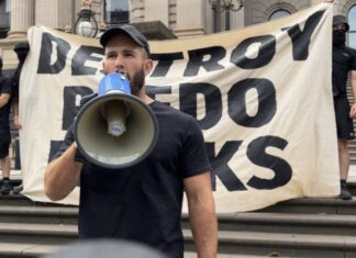 Australia Says No To Groomers