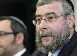Exiled Chief Rabbi of Moscow: Putin is an Anti-Semite, FSB Intimidates Jews