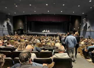 White Liberals In Left-Wing Oakland Beg City To Take Action Against Black Crime